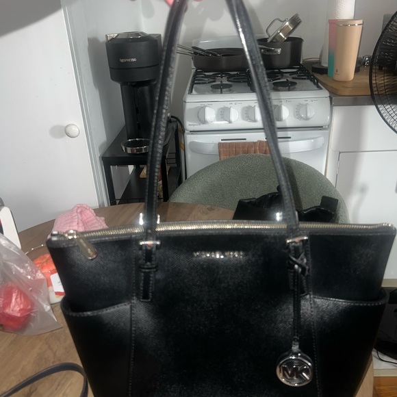 Michael Kors Sleek Black Tote - Picture 1 of 4